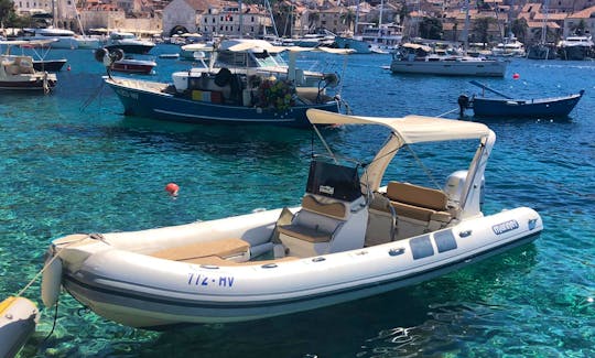 Mariner 150hp - Speedboat for Rent in Hvar Town - For up to 10 people
