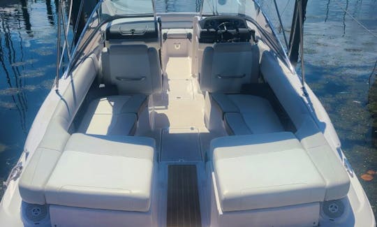 2016 Regal 2700ES Bowrider! It's a Party on the Islands!