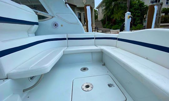 Formula 51’ Luxury Motor Yacht for Charter in Miami