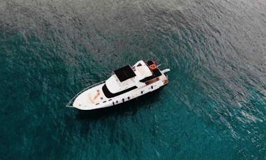 Azimut Flybridge 52 Motor Yacht for Charter in Antalya