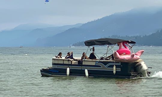 25ft Pontoon Boat for Rent with BBQ and fire pit! Cruise on Lake Tahoe