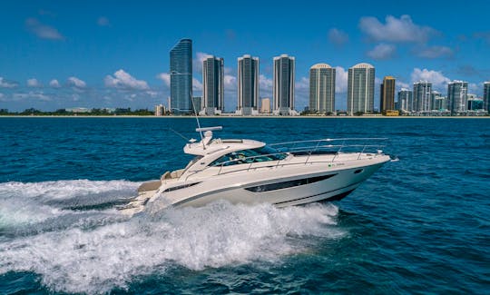 45' Sea Ray Sundancer Motor Yacht with Captain in Miami Beach