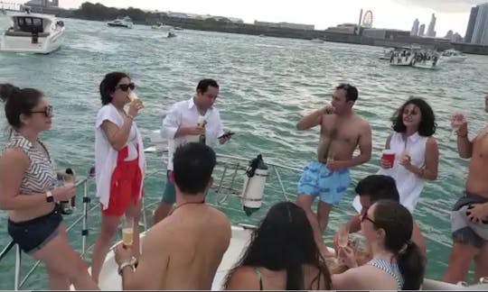 Relax And Enjoy This Beautiful Carver Yacht