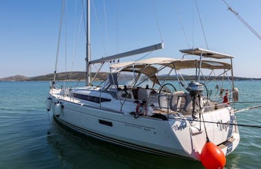 Vega: Jeanneau Sun Odyssey 469 Sailing Yacht in Lefkada