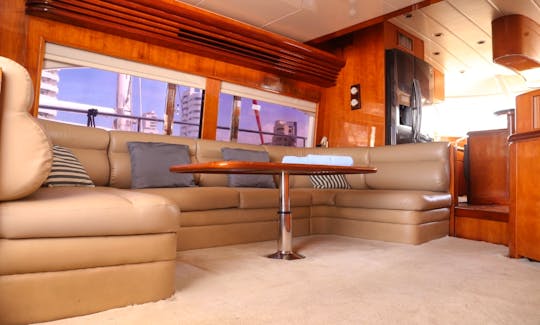 74 FT Vtech Luxury Power Yacht for Charter on the Colombian Caribbean Coast