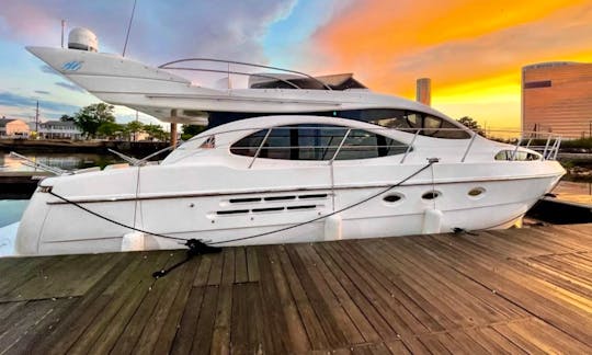 50 ft Italian Luxury Azimut Yacht