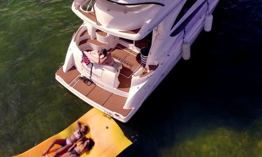 Meridian 40' FLYBRIDGE Luxury Yacht!  (ALL INCLUSIVE- No Hidden Charges). Dine, Tour, Party, Relax and Enjoy the waters of South Florida