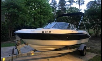 Bayliner 185 with 8 person capacity on Lake Murray