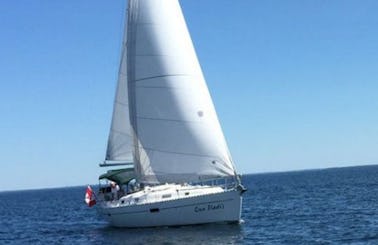 Catalina 27' Unforgettable Pacific Ocean Tour up to 2 ppl
