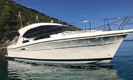 Captained Motor Yacht Charter in Lozica