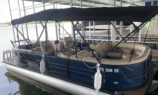 2018 Trifecta Pontoon for Charter on Lake Lewisville