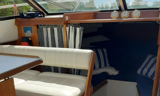 Marino 29' Motor Yacht Charter Cruise in Helsinki