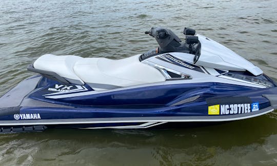 Yamaha VX Deluxes for rent in Lake Norman, NC