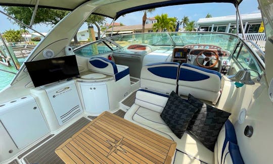 Miamianlife Miami Boat Rentals / Charters Maxum 40 Ft
