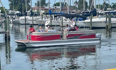 Bateau ponton Avalon de 25 pieds 2017 à louer à Gulfport