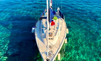Charter Comfort 30 Cruising Monohull in Tivat, Montenegro