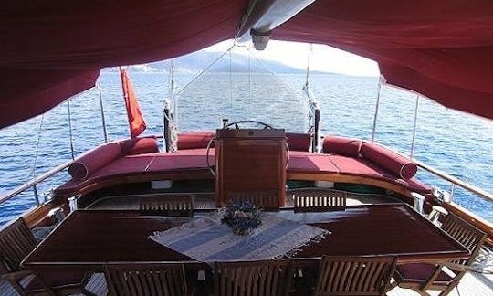 Experience a Crewed Turkish Sailing Gulet 10 Person in Bodrum, Mugla