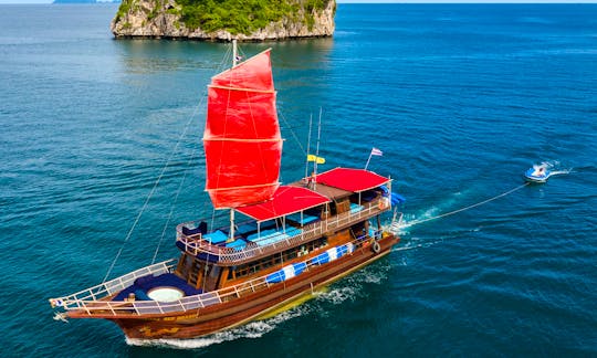 PRIVATE BOAT TOUR - Classic Thai Wooden Yacht to Koh Taen