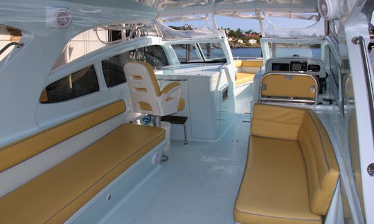 2012 Rebel 38ft Motor Yacht for Cruise or Relaxing in Osyter Bay