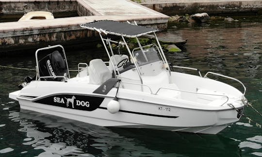 Aluguel de barcos Spacedeck Beneteau Flyer 6.6 em Kotor, Opština Kotor