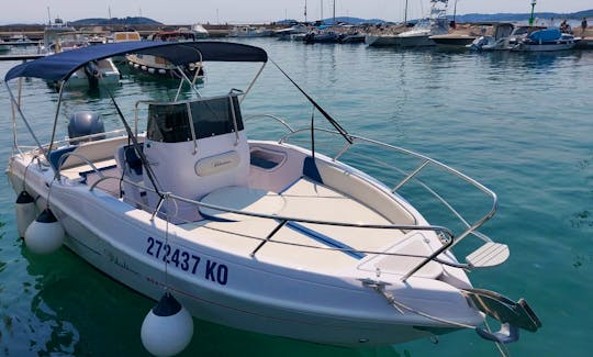 Brand New Bluline 21' Center Console for up to 8 persons in Lumbarda, Croatia