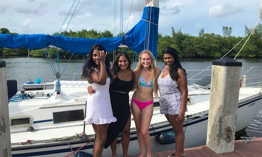 Four doctors that met in medical school, reunited for a day of sailing