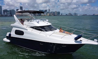 48' Silverton || Incredible Luxury Boat in Miami, Florida 🛥 ( PROMOTIONS FROM MONDAY TO FRIDAY )