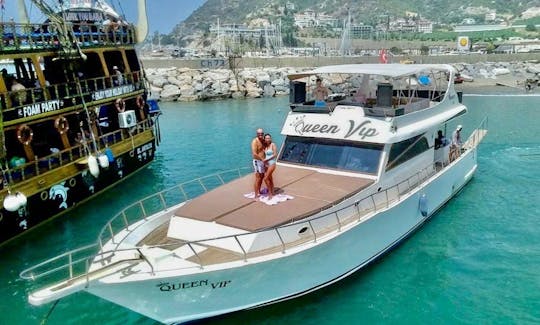 LUX MOTOR YACTH EM ALANYA