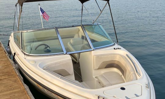 Enjoy this Beautiful Chaparral 6 Seater Power Boat in San Diego