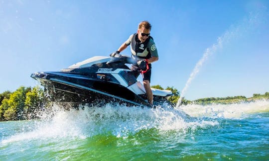 FULL DAY pair of Fast and fun Jetskis for rent!!