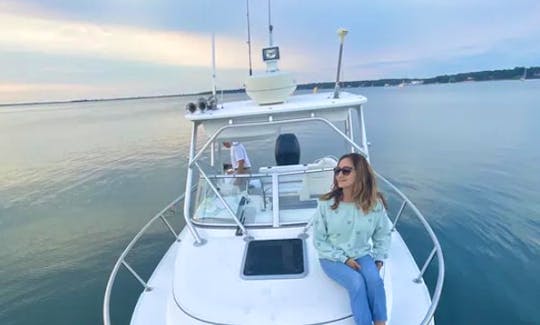 Captained 23' Boston Whaler Conquest in East Hampton, New York