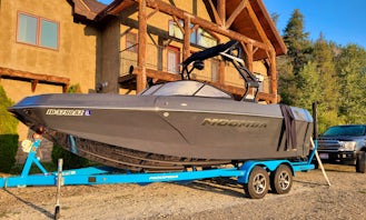 17 Person Wakesurf Boat! 2020 Moomba Max, Boise