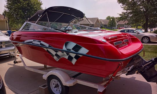 2006 Crownline 18ft Powerboat for Rent in Kansas City