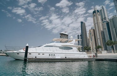 Most Luxurious 75ft yacht for best cruise in Dubai