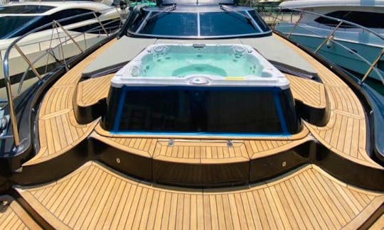 Best & Biggest Luxurious 95ft yacht in Dubai- Jacuzzi yacht