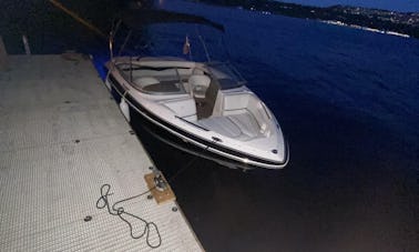 Four Winns H210 for Daily Rental on Lake Washington