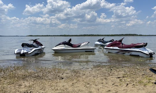 Alquiler de motos acuáticas Yamaha Waverunner en Lake Somerville, Texas