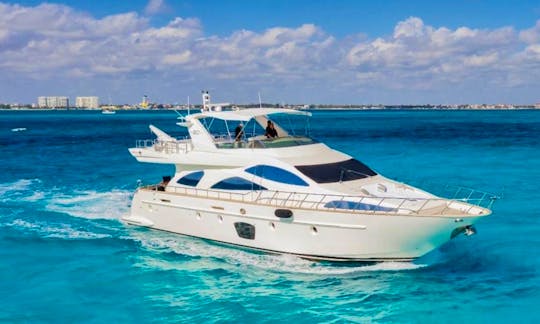 80' Azimut  - Miami Yacht Rental