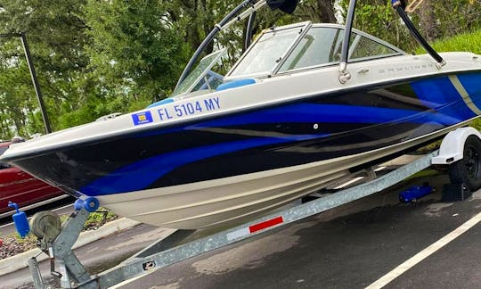 Bayliner 185 Bowrider for Day in Tampa Florida!! Includes lifejackets,Cooler, drinks and Ice!