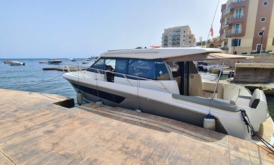 Luxury Motor Yacht Boat Charters in Malta