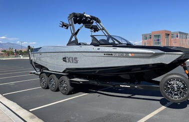 2021 Axis A24 Wakeboat for an Amazing Surf Wave in St. George