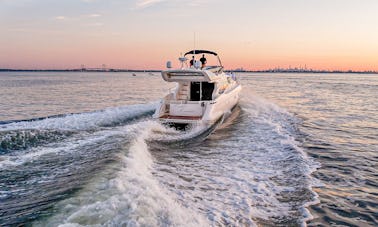 Location de yacht privé à Port Washington - 43' Azimut Flybridge