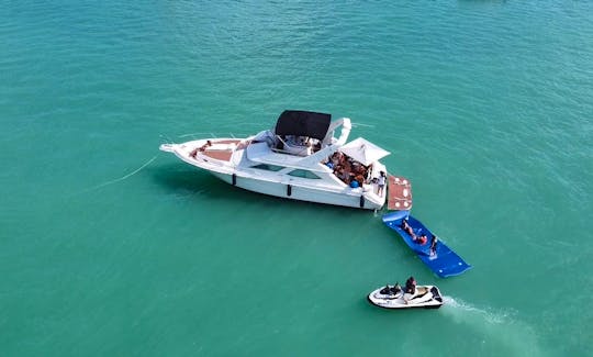 47 FT YACHT .. 13 GUESTS .. GREAT PRICES .. $250 OFF WEEKDAYS !!!