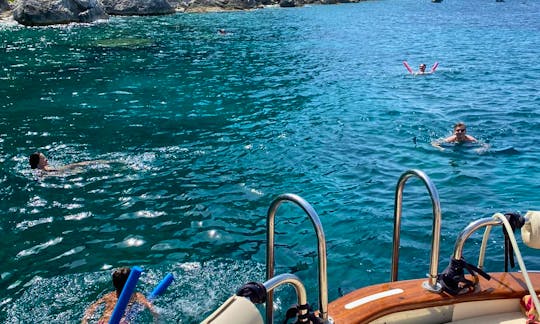 Jeranto 7,50 Motor Yacht for Positano Capri tour!