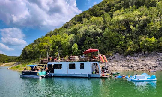 55' Skipperliner Houseboat-Yacht for 50 people at Cypress Creek Arm in a scenic cove next to zipline