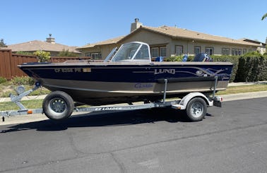 Lund Fisherman 1700 for up to 7 people in Fairfield, CA