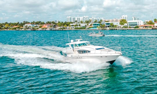 Sea Ray Hard Top 50 ft Luxury Yacht in Miami Beach