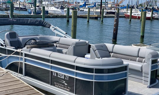 2021 Bennington 20ft Party Pontoon Boat for Charter in Virginia Beach