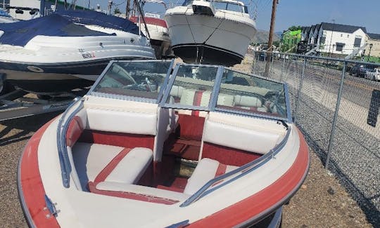 Sea Ray 17ft Powerboat Tubing and Ski for Rent in Loveland