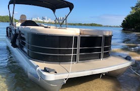 2019 Beautiful 22ft Suntracker Pontoon Boat! 🧊🥤
